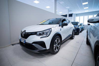 Renault Captur Full Hybrid E-Tech 145 CV RS Line del 2022 usata a Torino