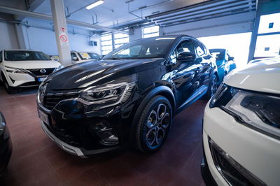 Renault Captur Plug-in Hybrid E-Tech 160 CV Intens del 2021 usata a Torino