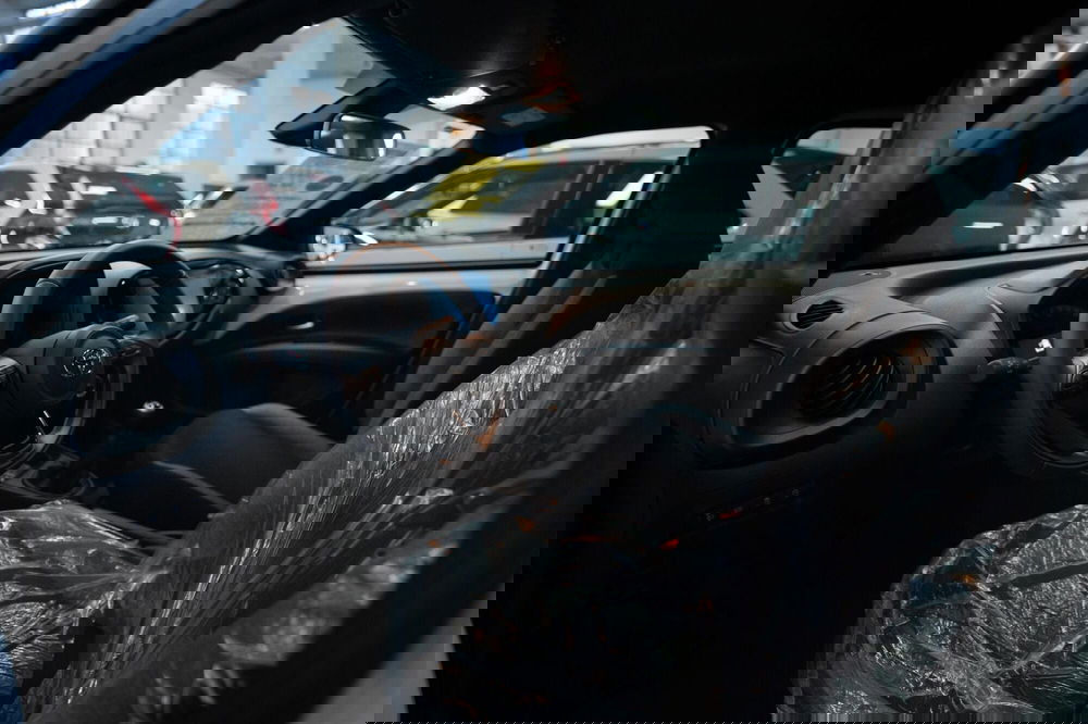 Toyota Aygo X nuova a Torino (4)