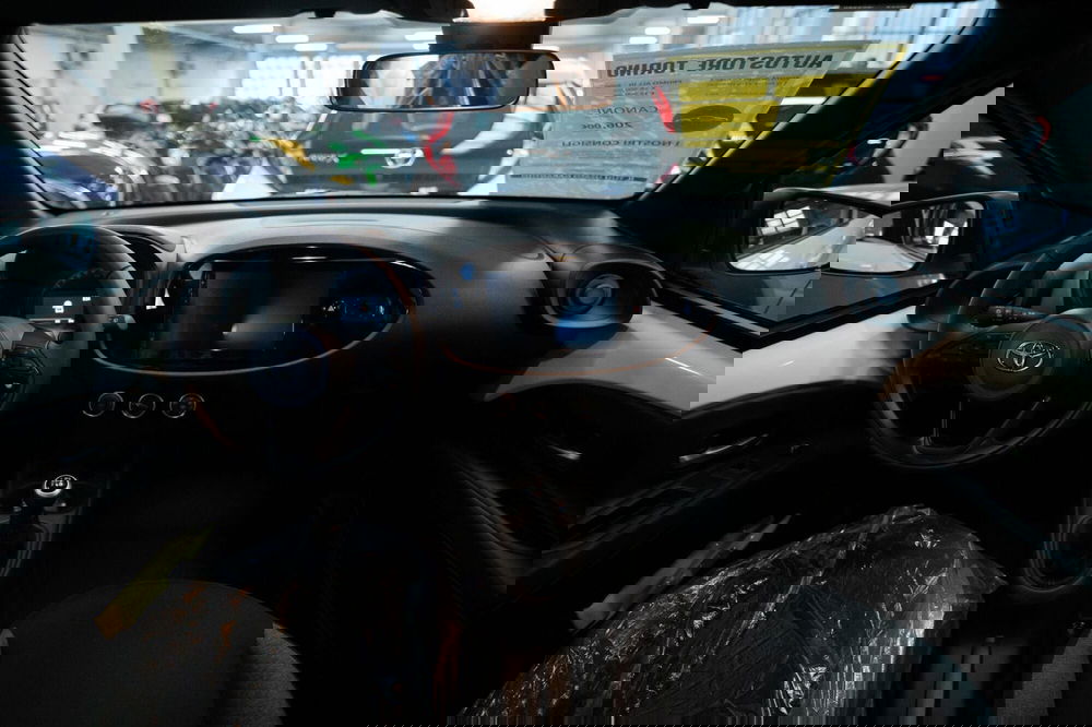 Toyota Aygo X nuova a Torino (7)