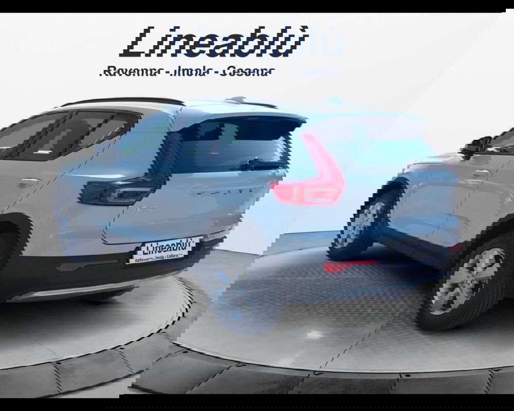 Volvo XC40 nuova a Bologna (3)