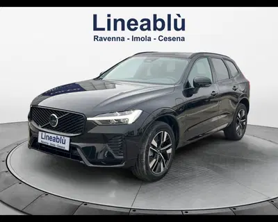 Volvo XC60 T6 Recharge AWD Plug-in Hybrid aut. Plus Dark nuova a Ravenna