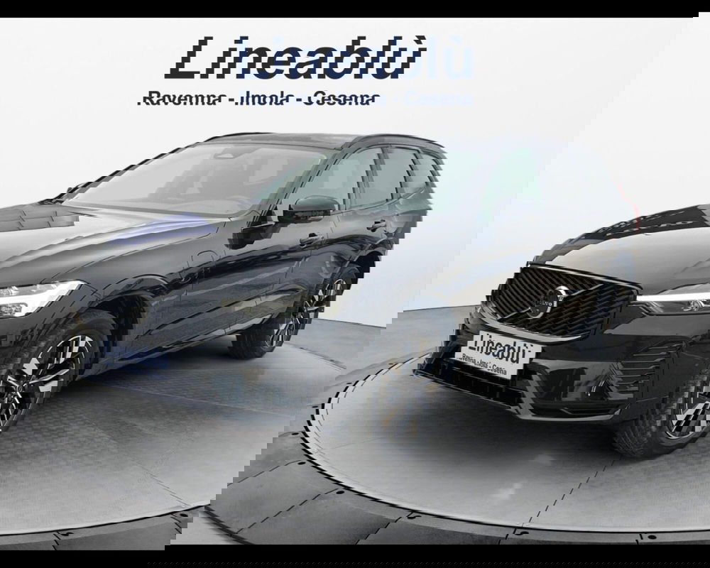 Volvo XC60 nuova a Ravenna