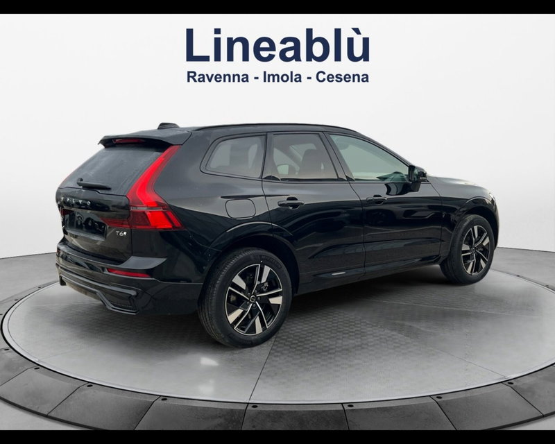 Volvo XC60 nuova a Ravenna (5)