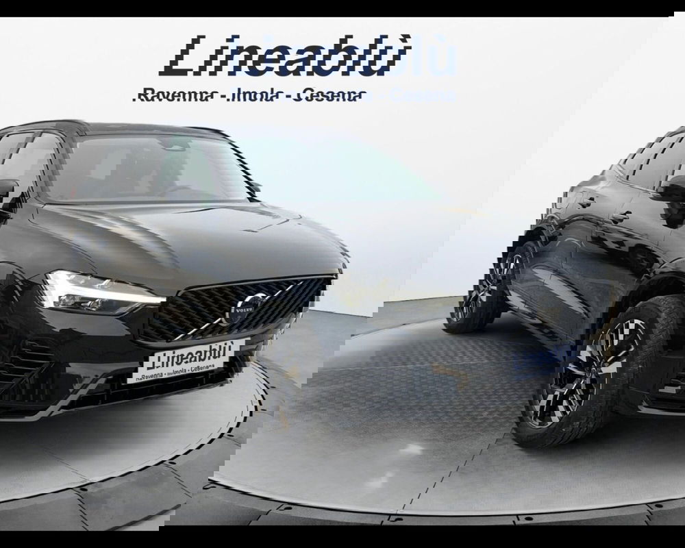 Volvo XC60 nuova a Ravenna (7)