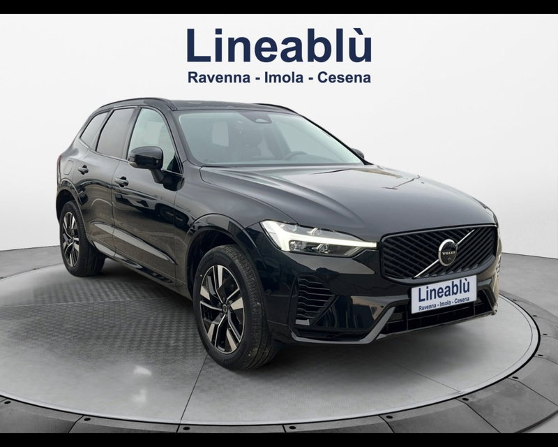 Volvo XC60 nuova a Ravenna (7)