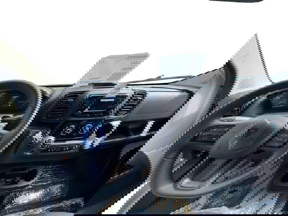 Peugeot Boxer Furgone nuova a Salerno (5)