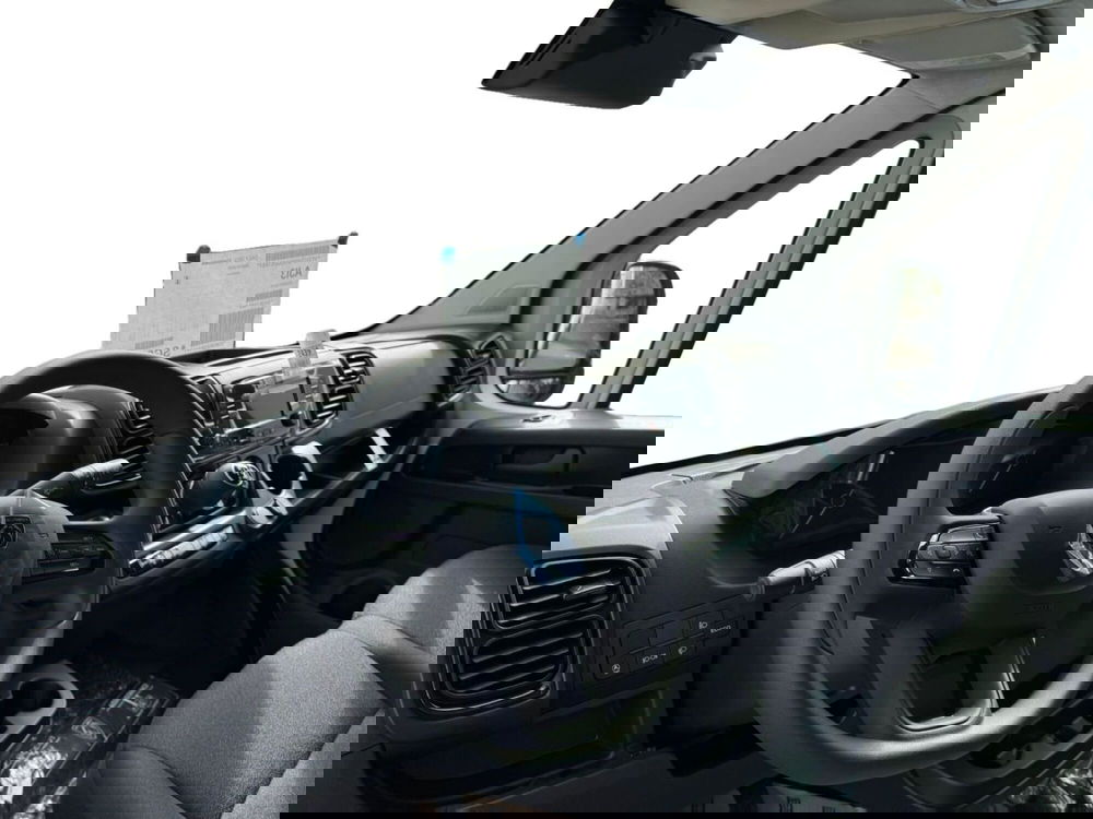 Peugeot Boxer Furgone nuova a Salerno (8)