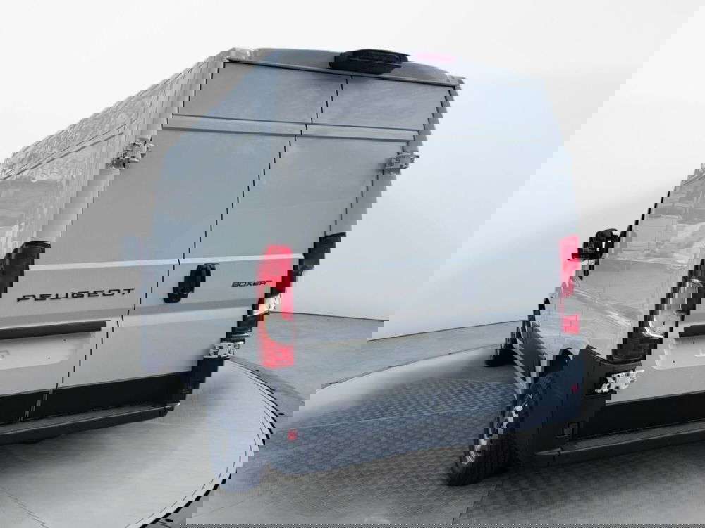 Peugeot Boxer Furgone nuova a Salerno (3)