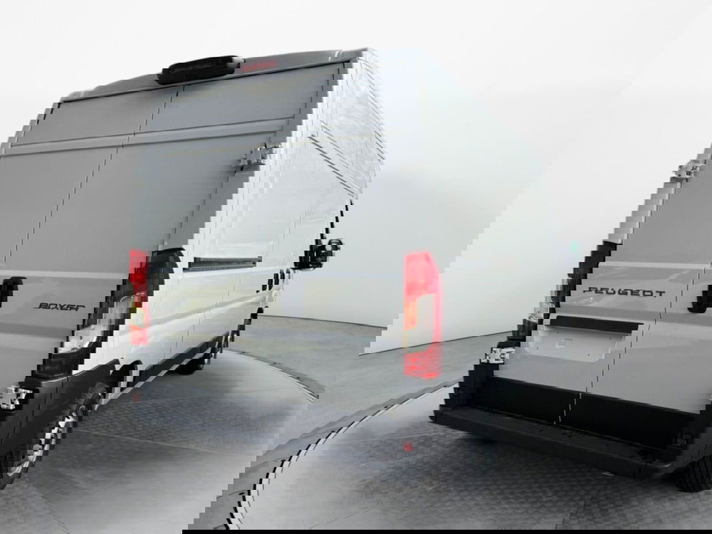 Peugeot Boxer Furgone nuova a Salerno (4)