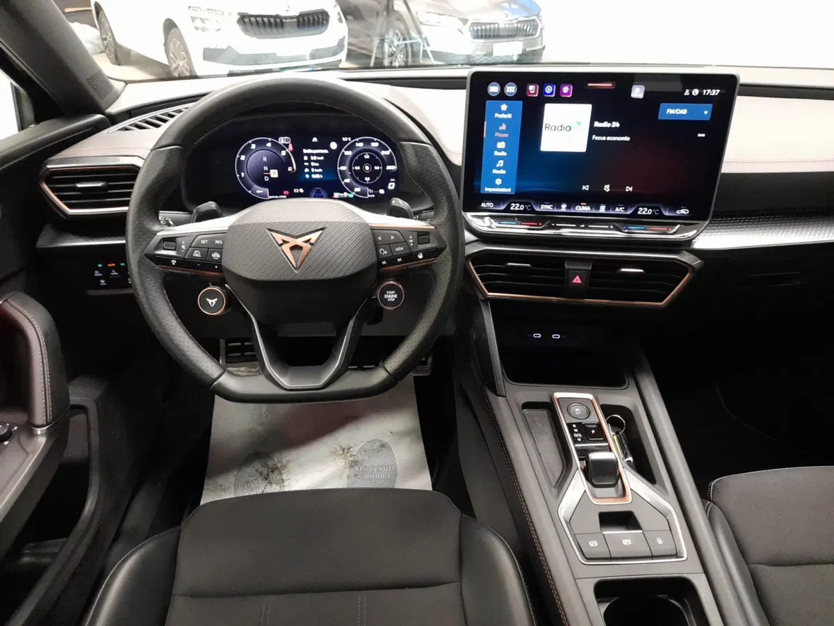 Cupra Leon usata a Bologna (16)