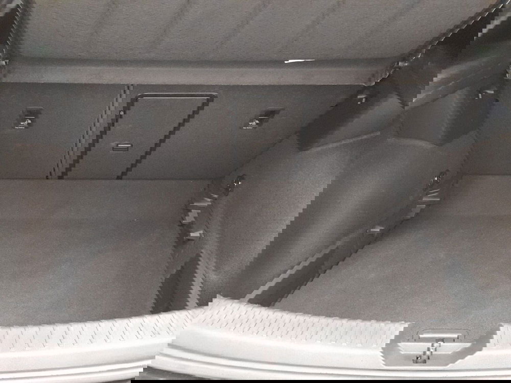 Cupra Leon usata a Bologna (17)