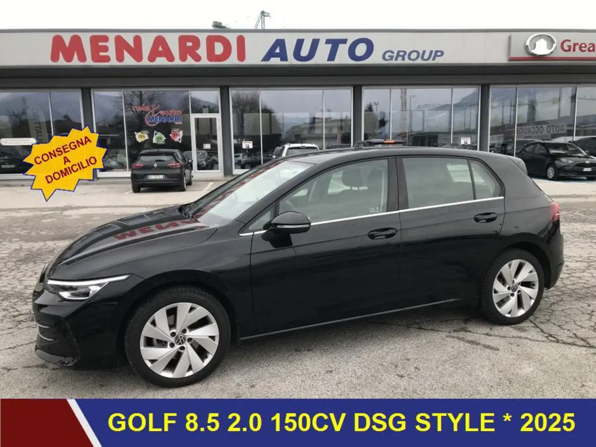 Volkswagen Golf Variant usata a Cuneo