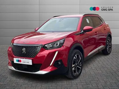 Peugeot 2008 BlueHDi 130 S&amp;S EAT8 Allure Pack del 2021 usata a Vinci