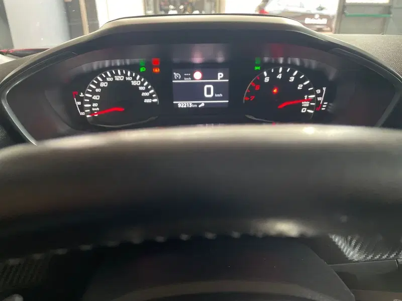 Peugeot 2008 usata a Firenze (13)