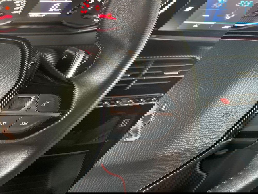 Peugeot 2008 usata a Firenze (18)