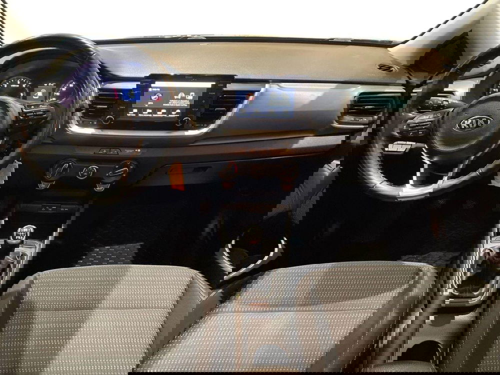 Kia Stonic usata a Firenze (11)