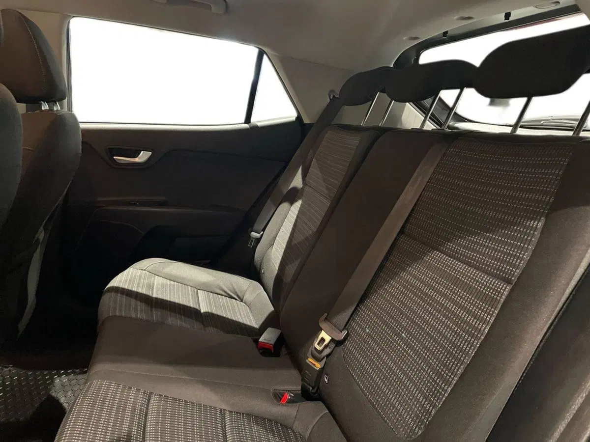 Kia Stonic usata a Firenze (12)
