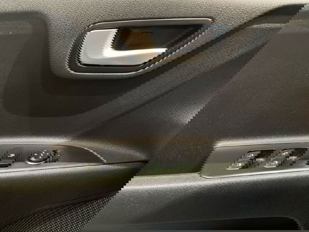 Kia Stonic usata a Firenze (18)