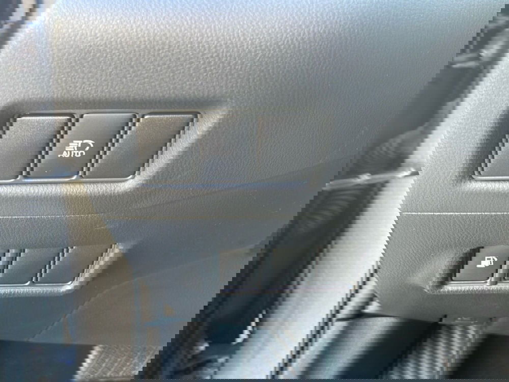 Toyota Toyota C-HR usata a Frosinone (17)