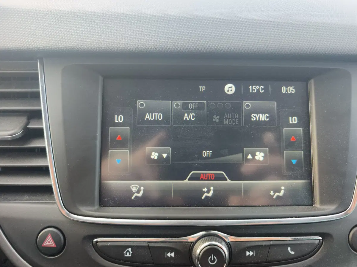 Opel Crossland usata a Frosinone (16)