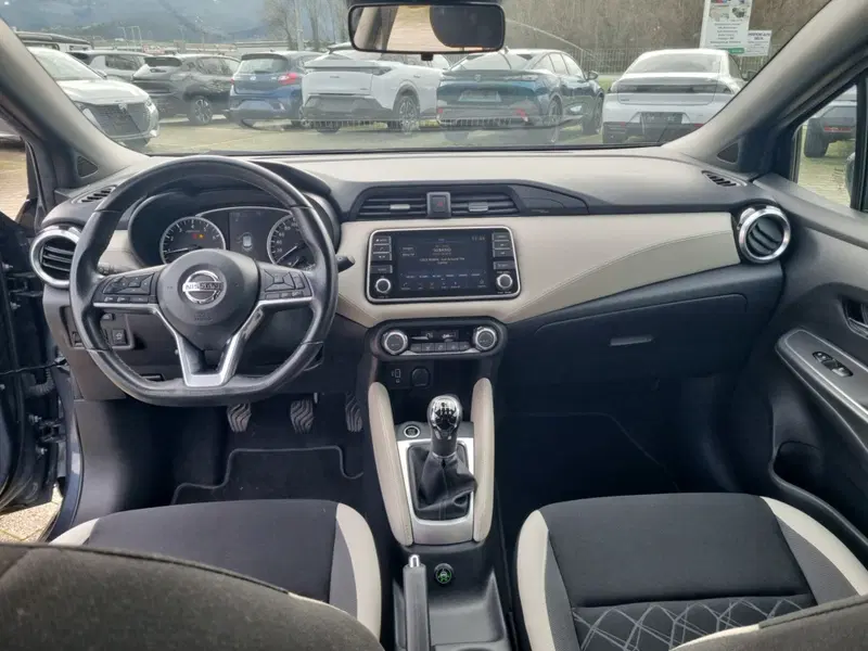 Nissan Micra usata a Lucca (13)