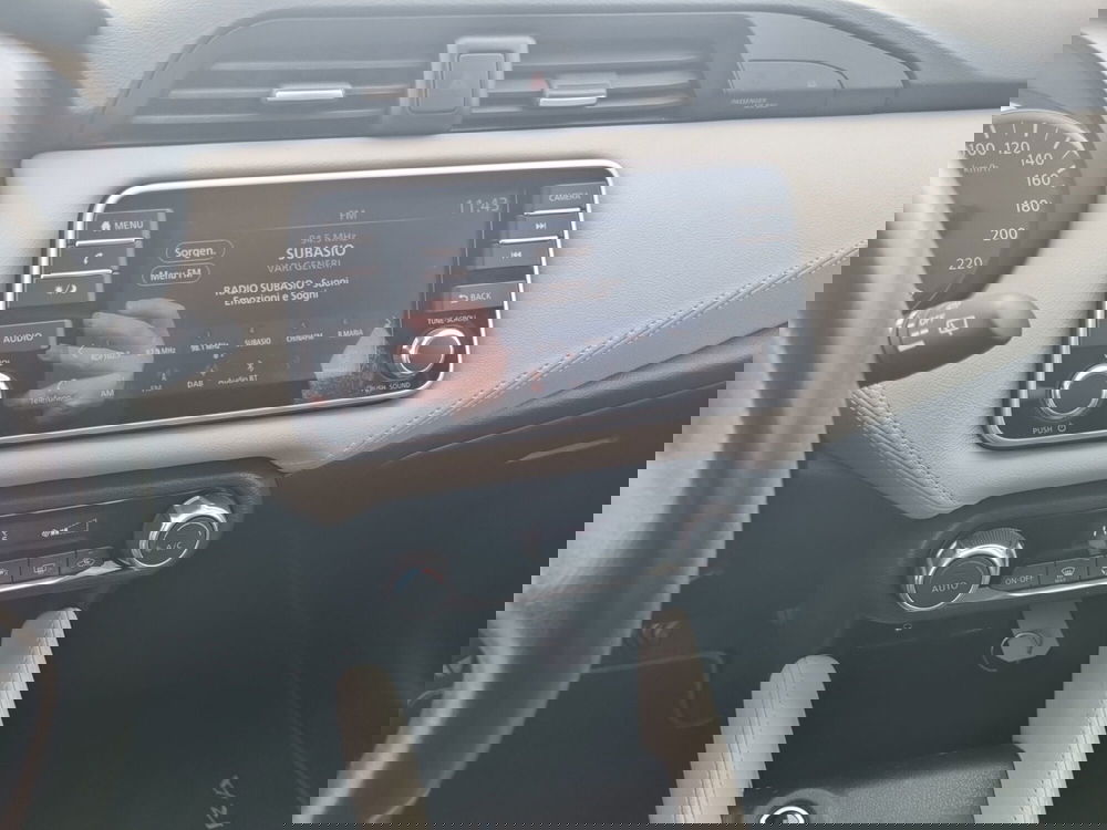 Nissan Micra usata a Lucca (9)