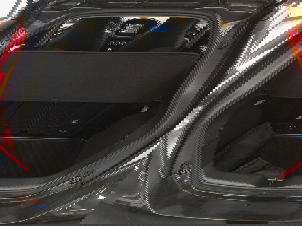 Toyota Aygo X usata a Catanzaro (14)