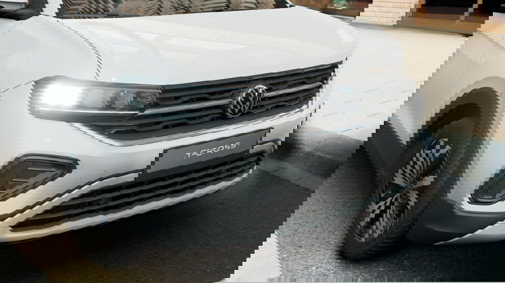 Volkswagen T-Cross nuova a Catanzaro (5)