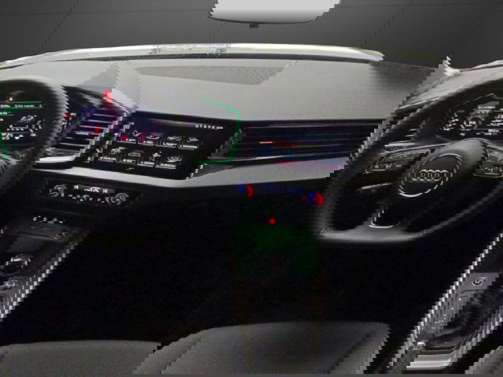 Audi A1 Sportback usata a Novara (11)