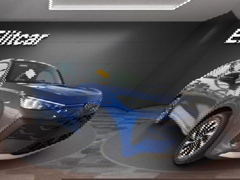 Volkswagen T-Roc nuova a Novara (3)