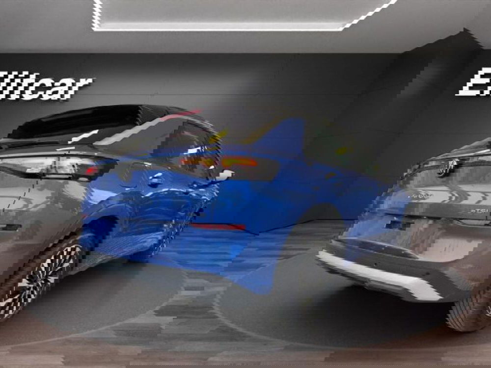 Volkswagen T-Roc nuova a Novara (4)