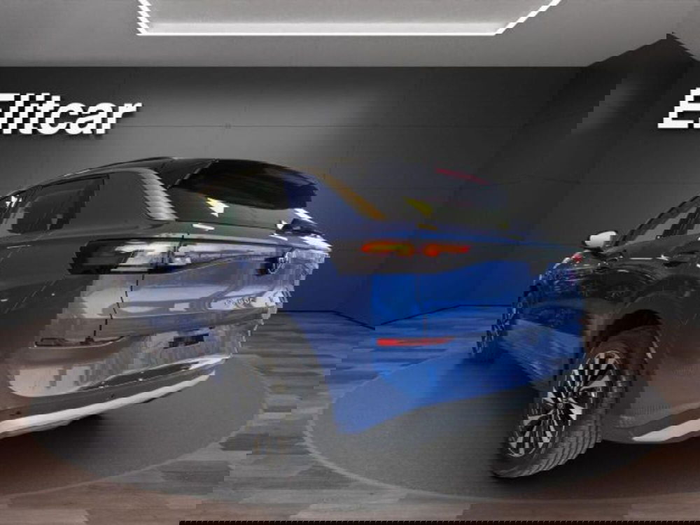 Volkswagen T-Roc nuova a Novara (5)