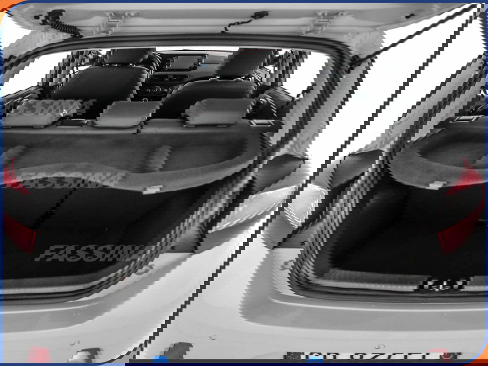 Hyundai i10 nuova a Milano (11)