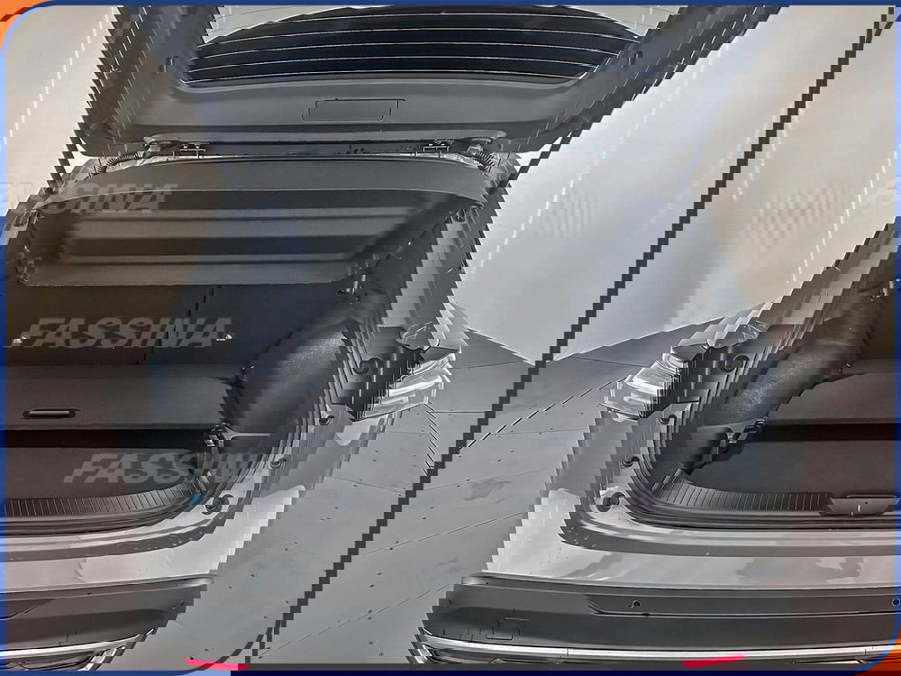 Nissan Qashqai nuova a Milano (11)