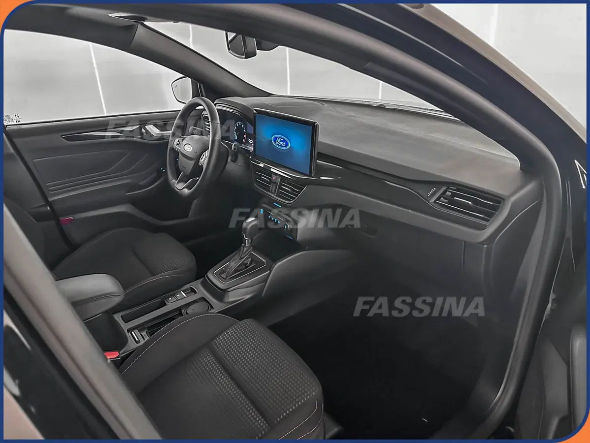 Ford Focus Station Wagon usata a Milano (12)