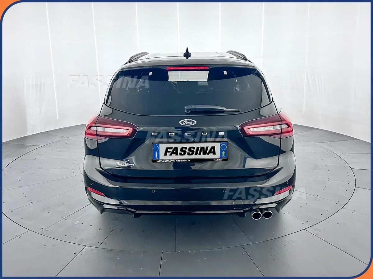 Ford Focus Station Wagon usata a Milano (5)