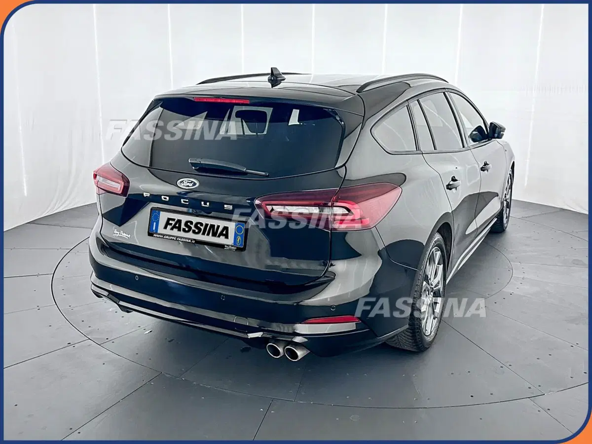 Ford Focus Station Wagon usata a Milano (6)