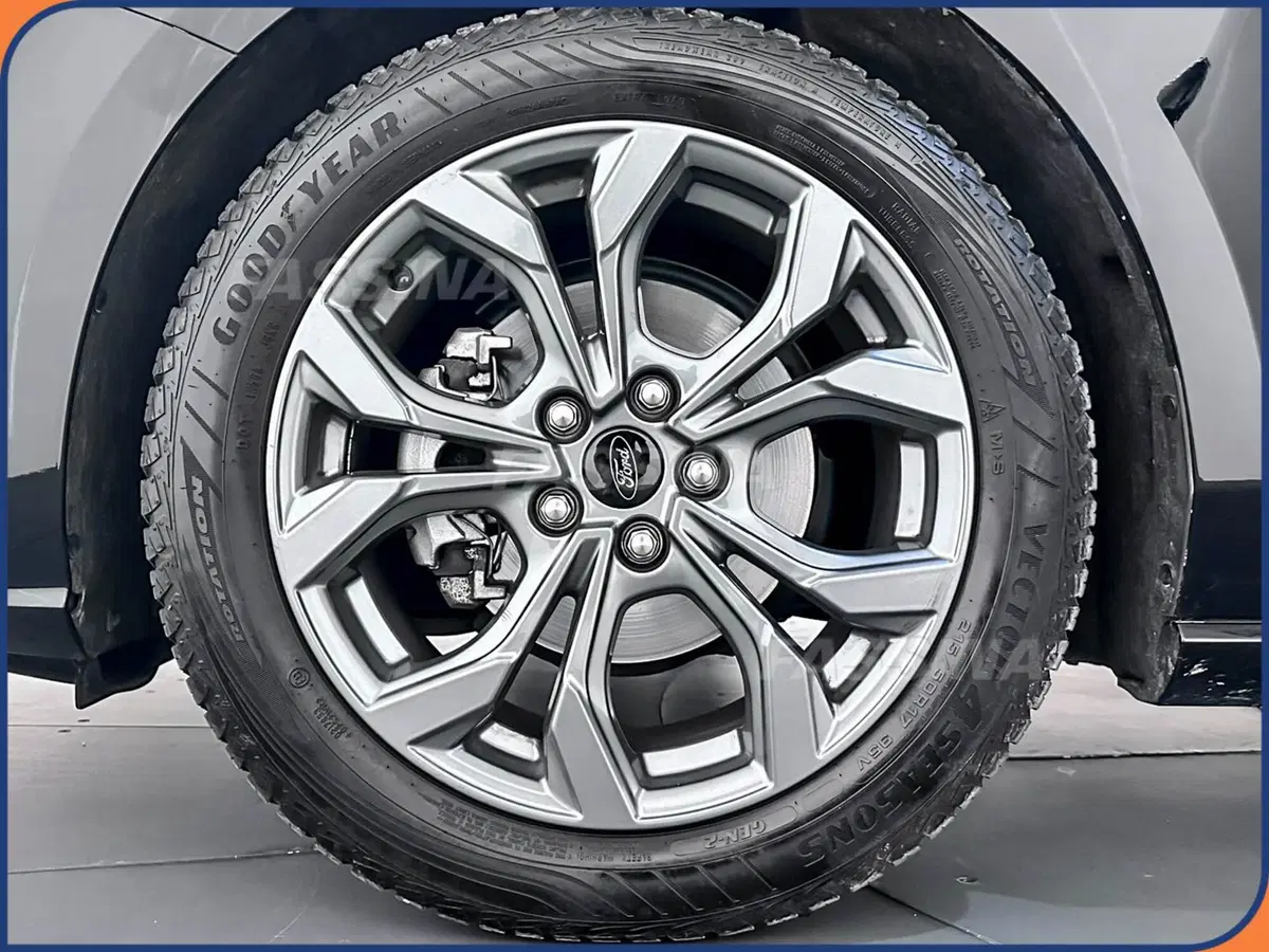 Ford Focus Station Wagon usata a Milano (7)