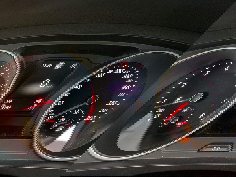 Volkswagen Tiguan usata a Lodi (18)