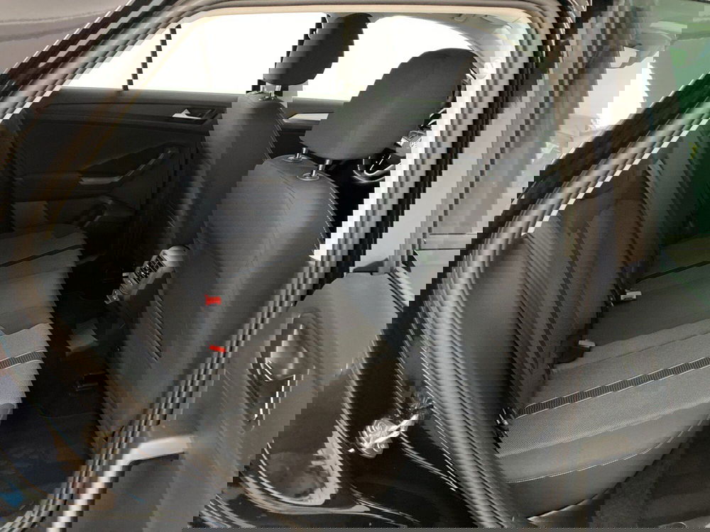 Volkswagen T-Roc usata a Lodi (7)