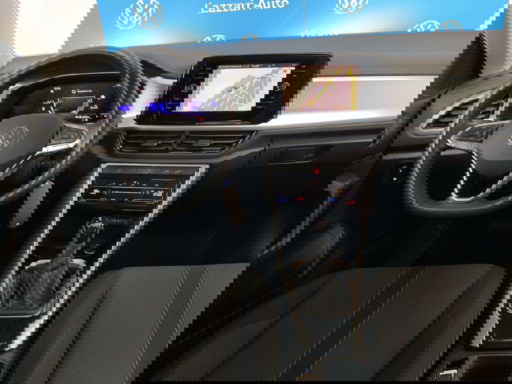 Volkswagen T-Roc usata a Lodi (8)