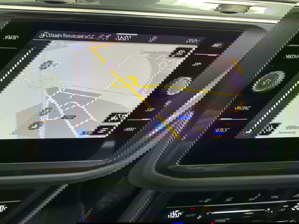 Volkswagen Tiguan usata a Lodi (17)