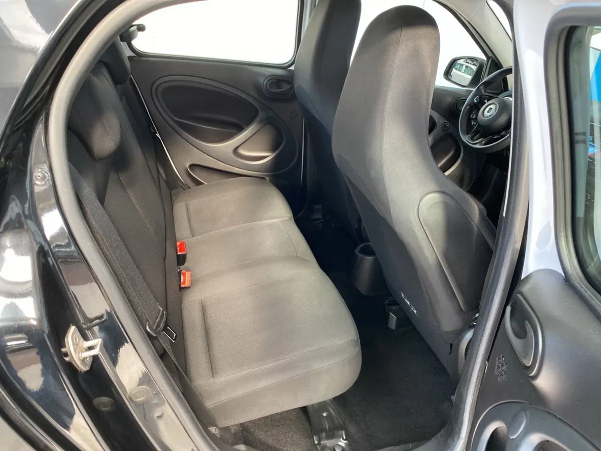 smart forfour usata a Lodi (7)