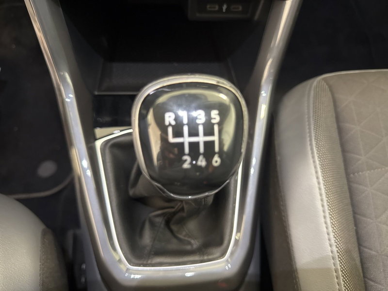 Volkswagen T-Cross usata a Palermo (11)