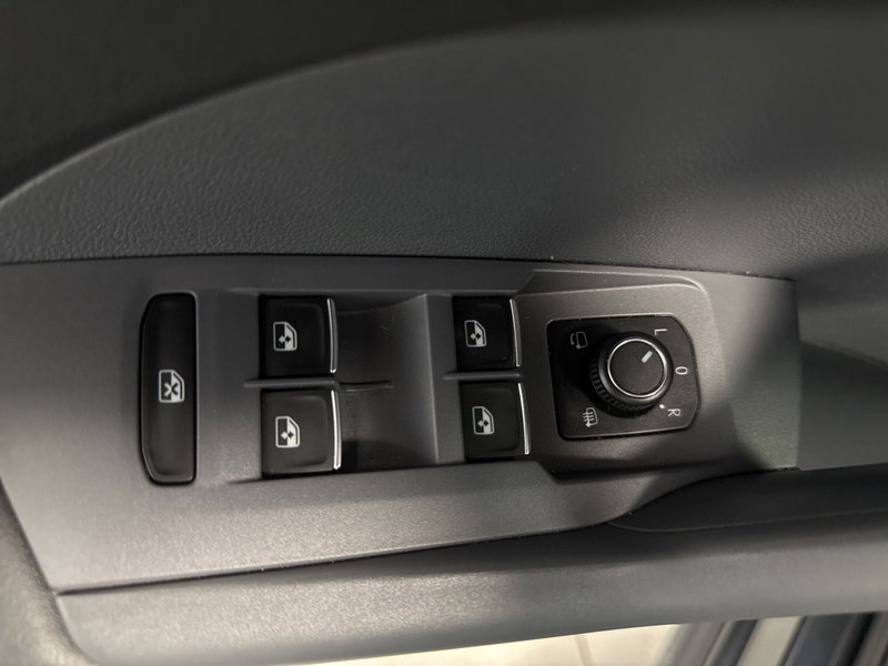 Volkswagen T-Cross usata a Palermo (6)