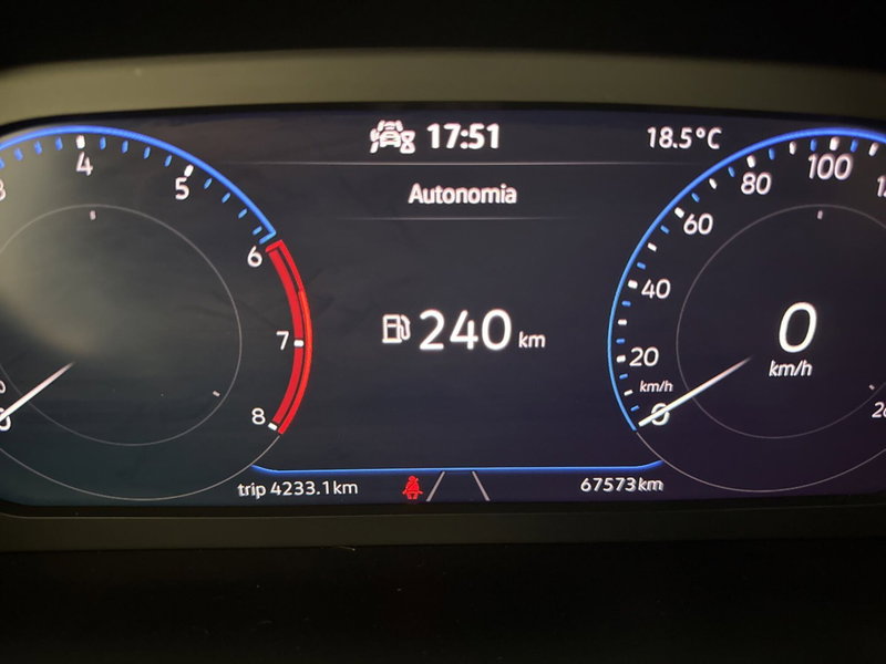 Volkswagen T-Cross usata a Palermo (8)