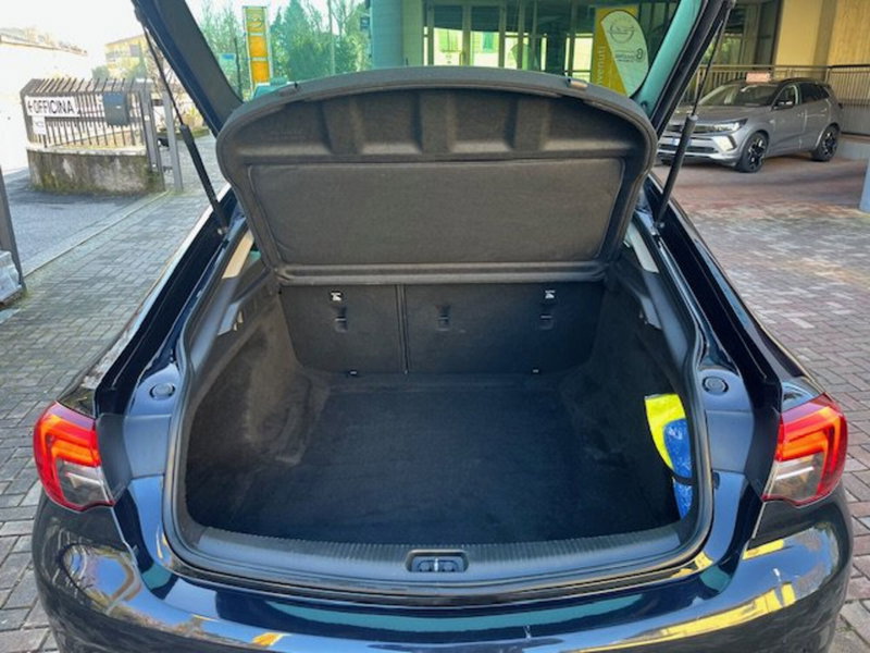 Opel Insignia usata a Brescia (18)
