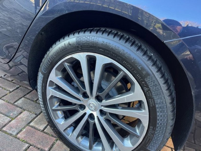 Opel Insignia usata a Brescia (9)