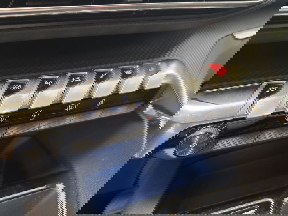 Peugeot 3008 usata a Palermo (11)